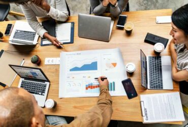 A Conversion-Oriented Strategy For A Car Dealership Campaign