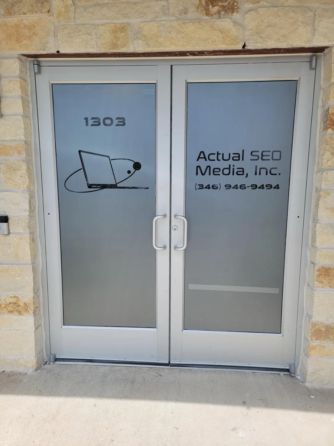 Actual SEO Media, Inc. office entrance, Suite 1303, Tomball Parkway office